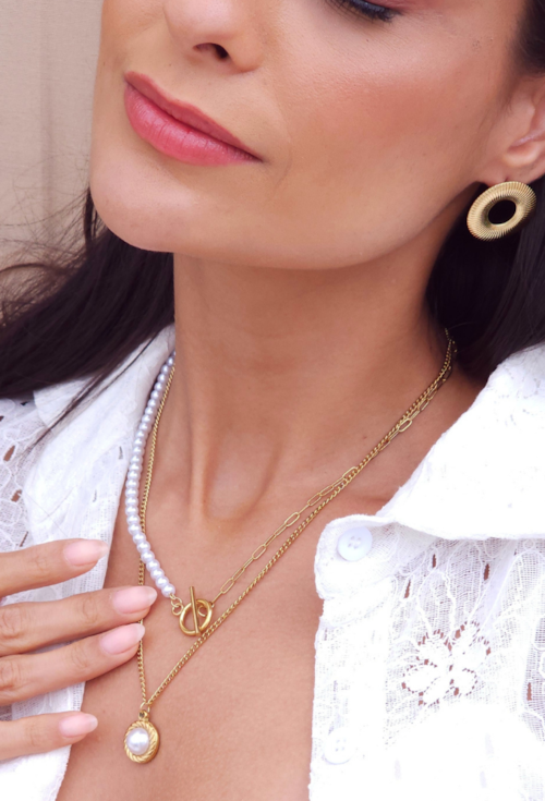 COLAR DUPLO COM PÉROLA E FECHO T AÇO INOX DOURADO CO804-AD COLAR DUPLO COM PÉROLA E FECHO T AÇO INOX DOURADO CO804-AD