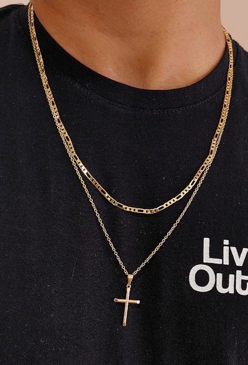 COLAR MASCULINO COM PINGENTE DE CRUZ CO581-O COLAR MASCULINO COM PINGENTE DE CRUZ CO581-O