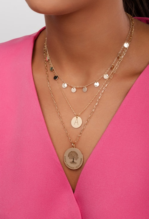 COLAR PERSONALIZADO COM INICIAL NO OURO PP034-O COLAR PERSONALIZADO COM INICIAL NO OURO PP034-O