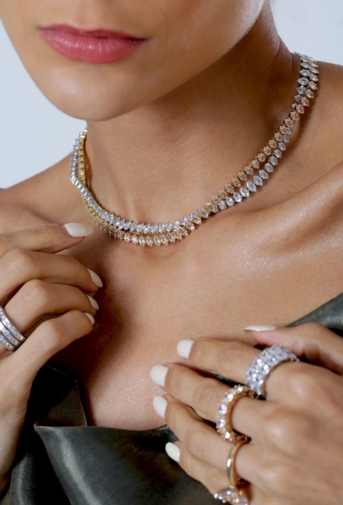 COLAR RIVIERA QUE NÃO VIRA DE NAVETES NO RÓDIO CO568-R