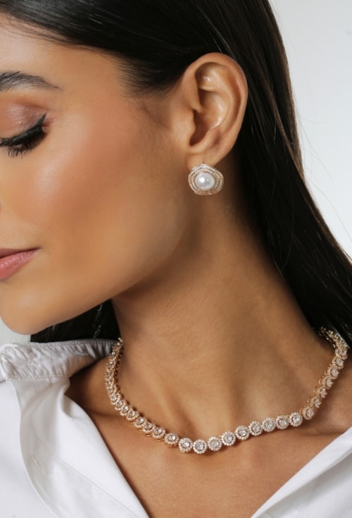 CONJUNTO CRAVEJADO CÍRCULOS DOURADO COM COLAR E BRINCO CJ178-O