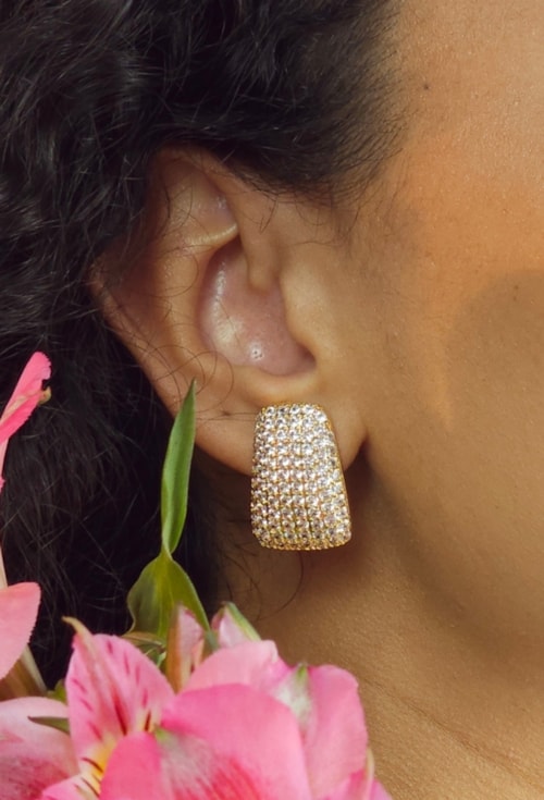 CONJUNTO CRAVEJADO NO OURO CJ139-O