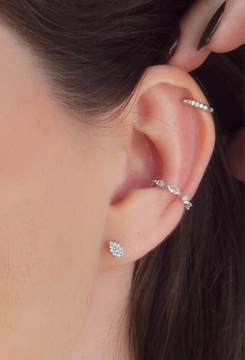 CONJUNTO GOTA CRAVEJADA COM MICRO ZIRCÔNIAS CJ127-R CONJUNTO GOTA CRAVEJADA COM MICRO ZIRCÔNIAS CJ127-R