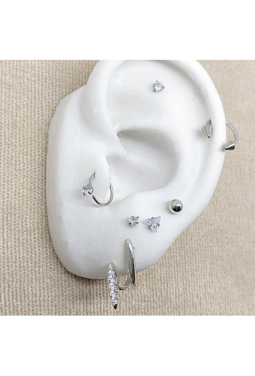 PIERCING DE FURO COM PONTO DE LUZ BM659-A