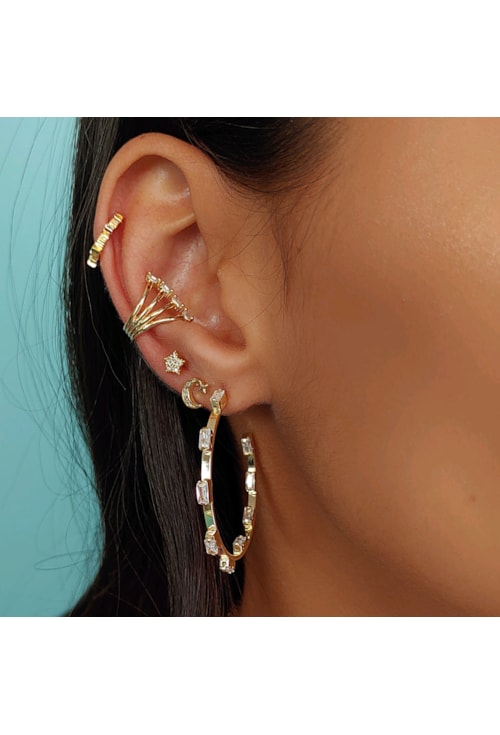 PIERCING DE TORÇÃO COM ESTRELA E FLOR CRAVEJADA BM1116-O PIERCING DE TORÇÃO COM ESTRELA E FLOR CRAVEJADA BM1116-O