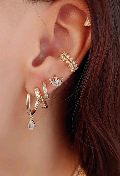PIERCING FAKE COM ZIRCÔNIAS TRIANGULAR BM1040-O