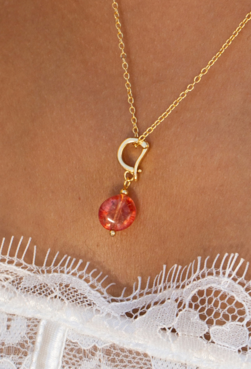 PINGENTE COM PEDRA JADE MORANGO BANHADO A OURO PG207-O