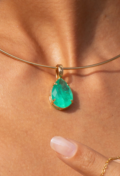PINGENTE GOTA COM PEDRA TURMALINA FUSION BANHADO A OURO PG199-O