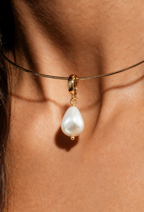 PINGENTE GOTA COM PÉROLA SHELL BANHADO A OURO PG204-O