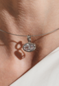 PINGENTE OVAL COM ZIRCÔNIA CRISTAL EM RÓDIO PG183-R