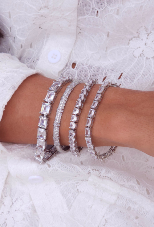 PULSEIRA COM CRISTAIS RETANGULARES CRISTAL NO RÓDIO PM517-R