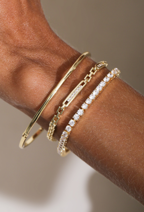 PULSEIRA COM PLACAS E ZIRCÔNIAS BANHADA A OURO PM637-O