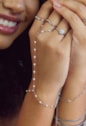 PULSEIRA DE MÃO DELICADA COM PÉROLAS NO RÓDIO PM491-R