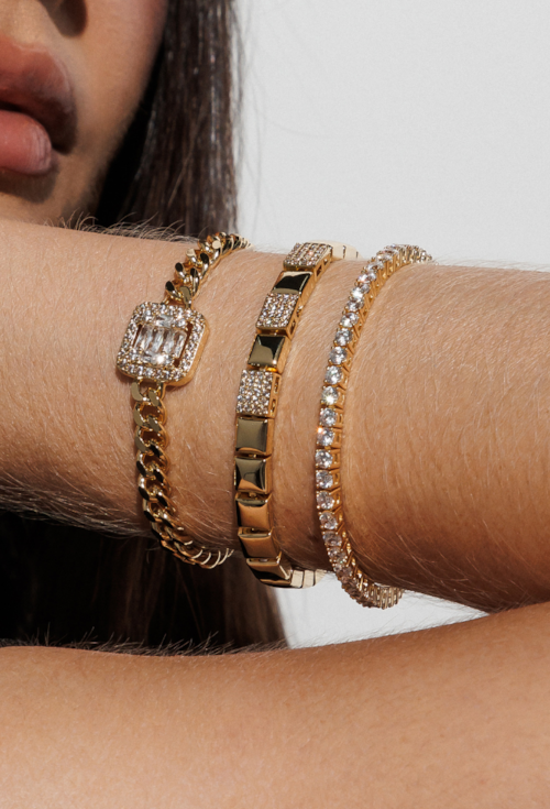 PULSEIRA ELO INSPIRAÇÃO COM ZIRCÔNIA CRISTAL RETANGULAR E MOLDURA EM ZIRCÔNIAS PM642-O