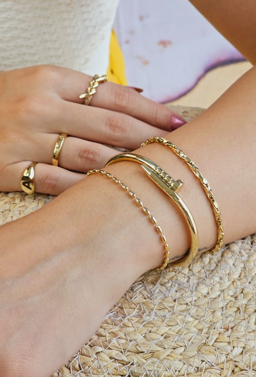 PULSEIRA MODERNA DE GOMOS NO OURO PM252-O